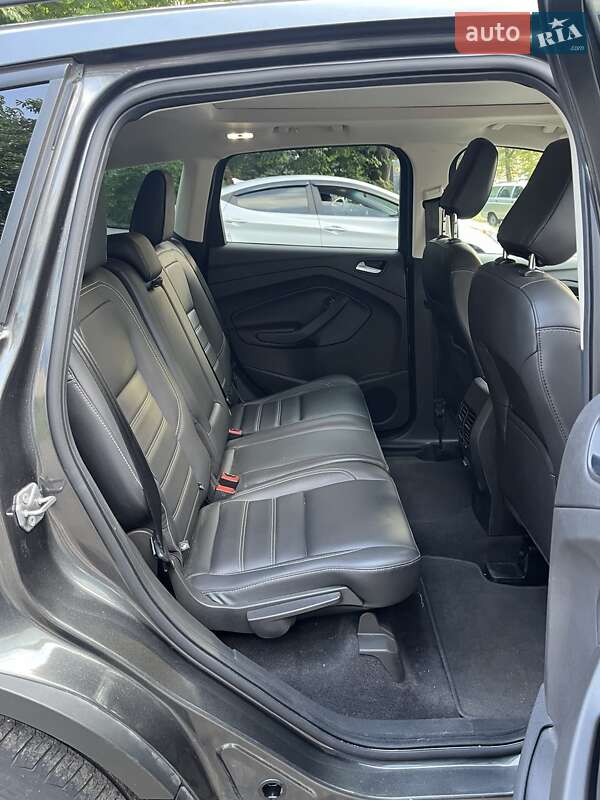 Внедорожник / Кроссовер Ford Escape 2019 в Черкассах