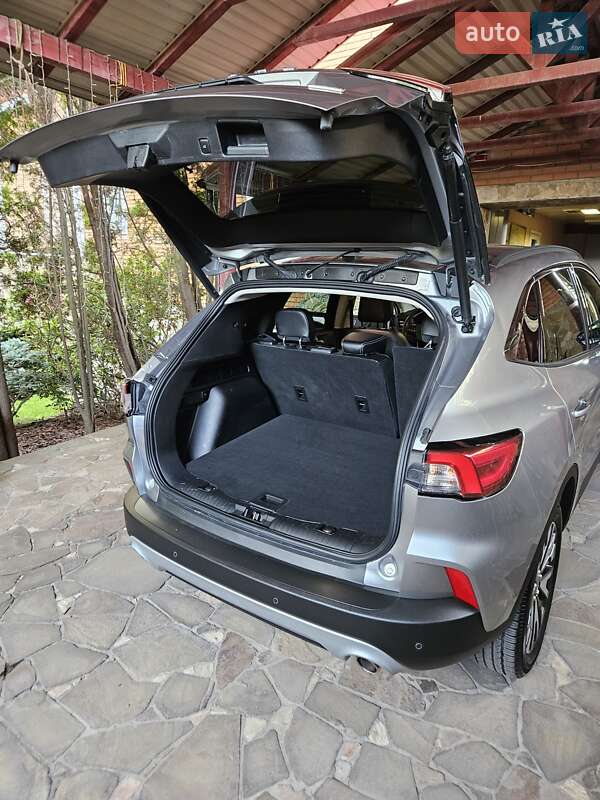 Внедорожник / Кроссовер Ford Escape 2021 в Киеве фото 41 Внедорожник / Кроссовер Ford Escape 2021 в Киеве