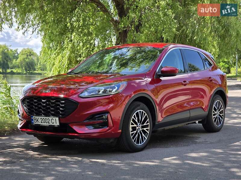 Внедорожник / Кроссовер Ford Escape 2021 в Ровно