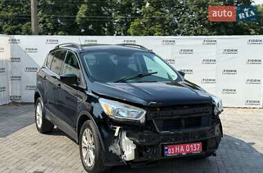 Позашляховик / Кросовер Ford Escape 2018 в Луцьку