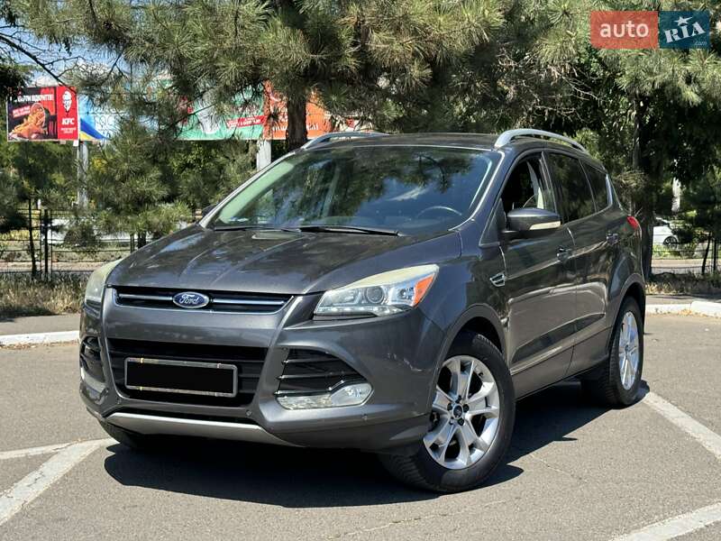 Внедорожник / Кроссовер Ford Escape 2015 в Одессе