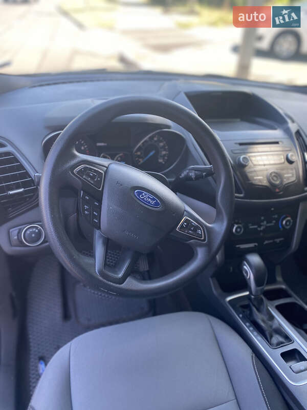 Внедорожник / Кроссовер Ford Escape 2016 в Ровно фото 11 Внедорожник / Кроссовер Ford Escape 2016 в Ровно