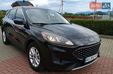 Внедорожник / Кроссовер Ford Escape 2022 в 