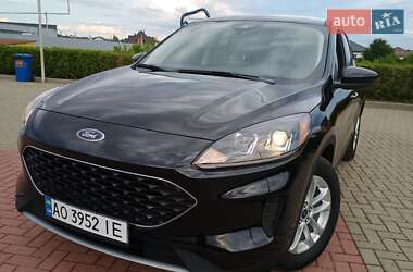 Внедорожник / Кроссовер Ford Escape 2022 в 