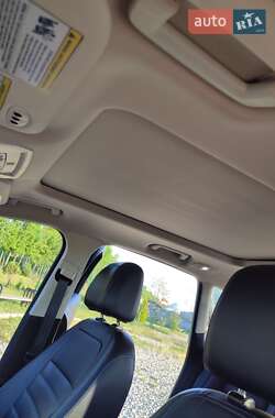 Внедорожник / Кроссовер Ford Escape 2016 в 