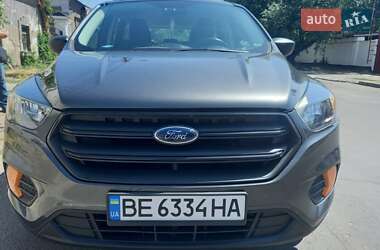 Внедорожник / Кроссовер Ford Escape 2018 в Николаеве