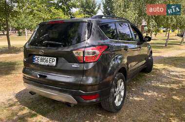 Позашляховик / Кросовер Ford Escape 2017 в 