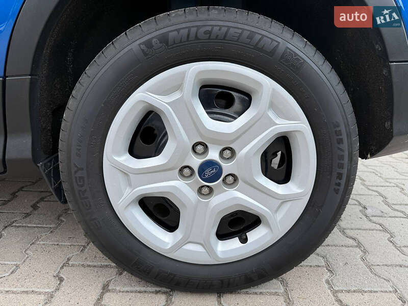 Позашляховик / Кросовер Ford Escape 2019 в Сумах