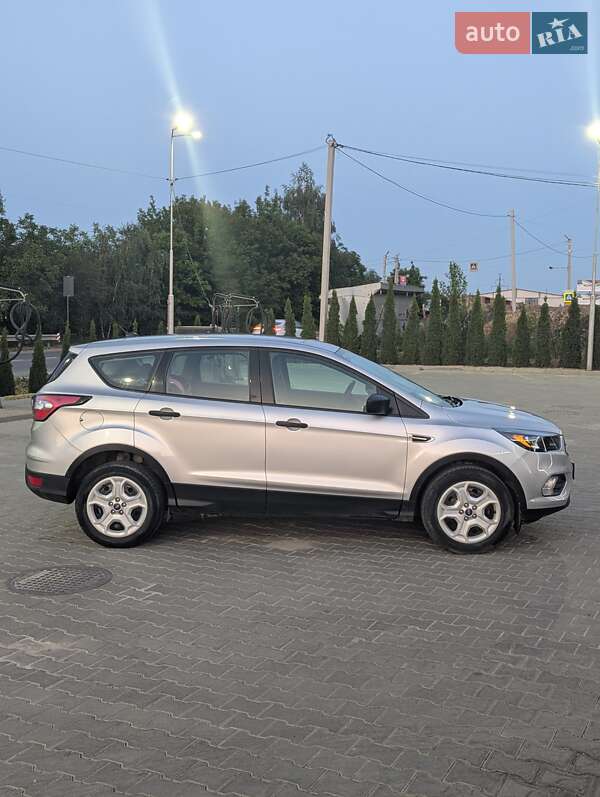 Внедорожник / Кроссовер Ford Escape 2017 в Тернополе фото 5 Внедорожник / Кроссовер Ford Escape 2017 в Тернополе