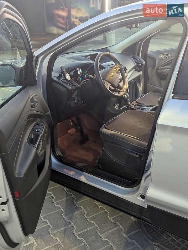 Внедорожник / Кроссовер Ford Escape 2017 в Тернополе фото 13 Внедорожник / Кроссовер Ford Escape 2017 в Тернополе