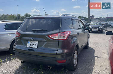 Внедорожник / Кроссовер Ford Escape 2014 в 