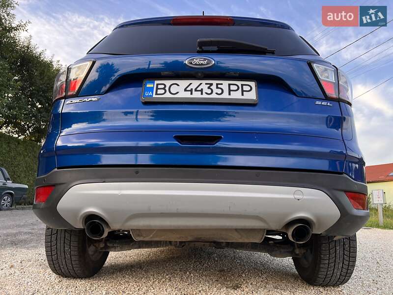 Внедорожник / Кроссовер Ford Escape 2018 в Львове