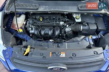Внедорожник / Кроссовер Ford Escape 2015 в 