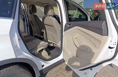 Позашляховик / Кросовер Ford Escape 2014 в Луцьку