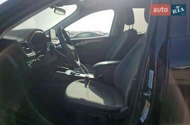 Внедорожник / Кроссовер Ford Escape 2021 в 