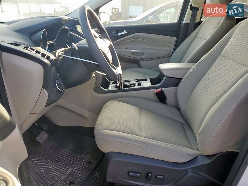 Позашляховик / Кросовер Ford Escape 2019 в Львові