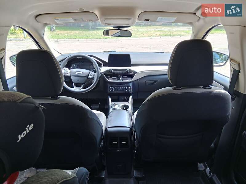 Позашляховик / Кросовер Ford Escape 2019 в Черкасах