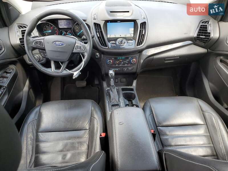 Внедорожник / Кроссовер Ford Escape 2017 в Виннице