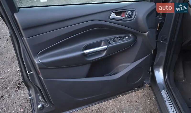 Позашляховик / Кросовер Ford Escape 2014 в Києві
