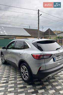Внедорожник / Кроссовер Ford Escape 2022 в 
