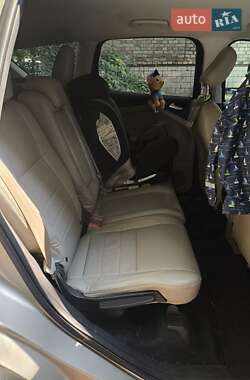 Внедорожник / Кроссовер Ford Escape 2017 в 