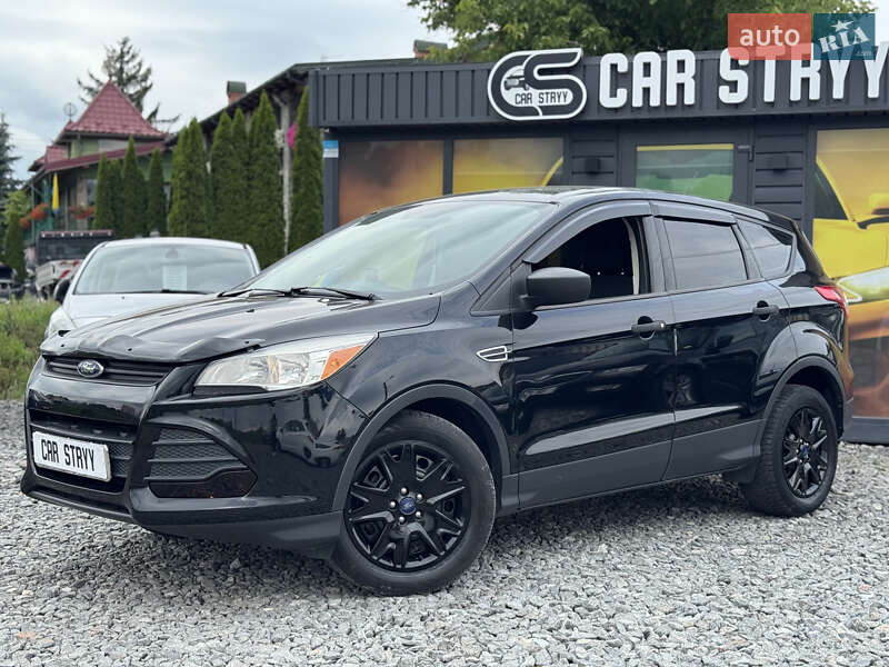 Позашляховик / Кросовер Ford Escape 2016 в Стрию
