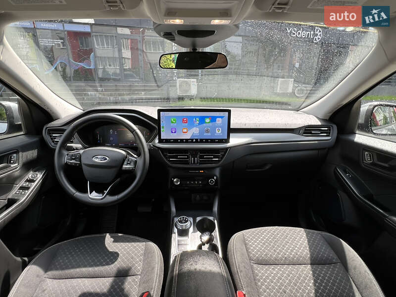 Внедорожник / Кроссовер Ford Escape 2024 в Новояворовске