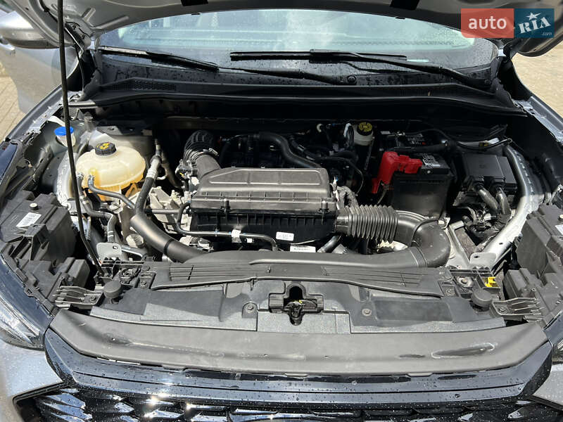 Внедорожник / Кроссовер Ford Escape 2024 в Новояворовске