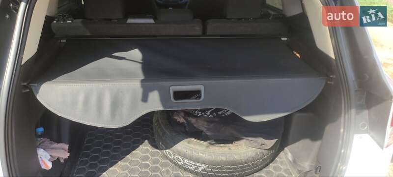 Внедорожник / Кроссовер Ford Escape 2012 в Ольшанке