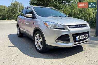 Внедорожник / Кроссовер Ford Escape 2014 в 