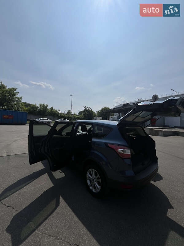 Внедорожник / Кроссовер Ford Escape 2018 в Борисполе фото 6 Внедорожник / Кроссовер Ford Escape 2018 в Борисполе