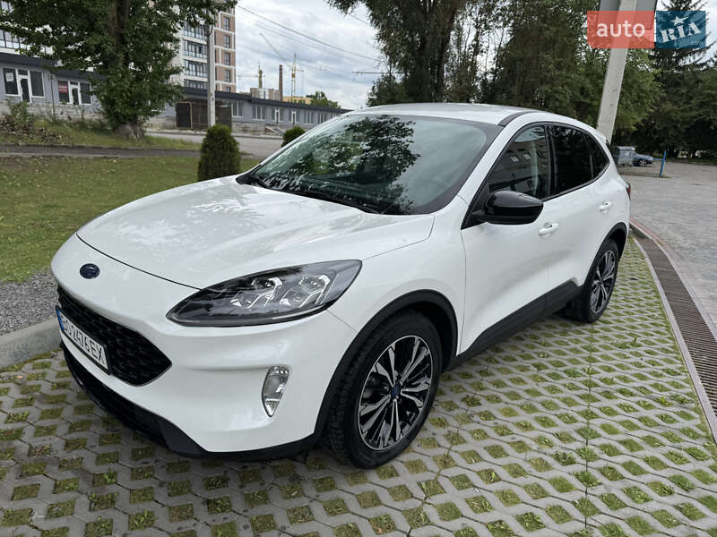 Внедорожник / Кроссовер Ford Escape 2022 в Тернополе