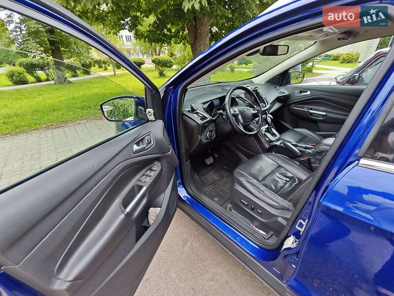 Позашляховик / Кросовер Ford Escape 2013 в Конотопі