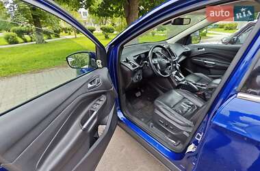 Внедорожник / Кроссовер Ford Escape 2013 в 