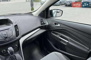 Внедорожник / Кроссовер Ford Escape 2014 в 