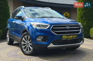 Позашляховик / Кросовер Ford Escape 2017 в Львові