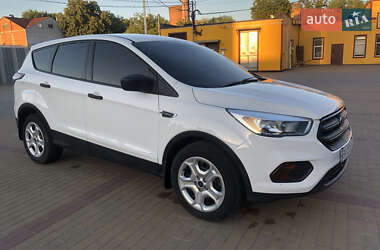 Внедорожник / Кроссовер Ford Escape 2016 в 