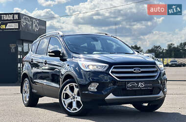 Позашляховик / Кросовер Ford Escape 2018 в Києві