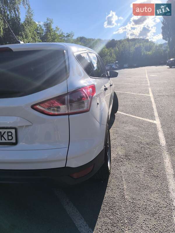 Внедорожник / Кроссовер Ford Escape 2013 в Виннице