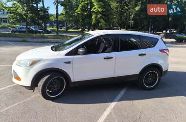 Внедорожник / Кроссовер Ford Escape 2013 в 