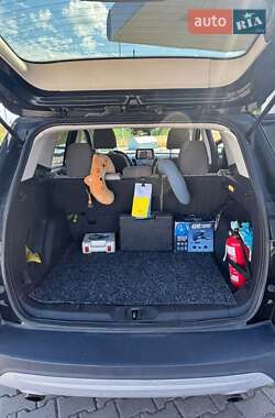 Внедорожник / Кроссовер Ford Escape 2015 в Львове