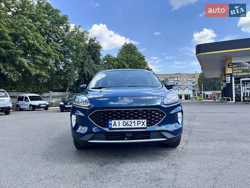 Позашляховик / Кросовер Ford Escape 2020 в Василькові