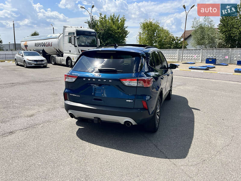 Позашляховик / Кросовер Ford Escape 2020 в Василькові