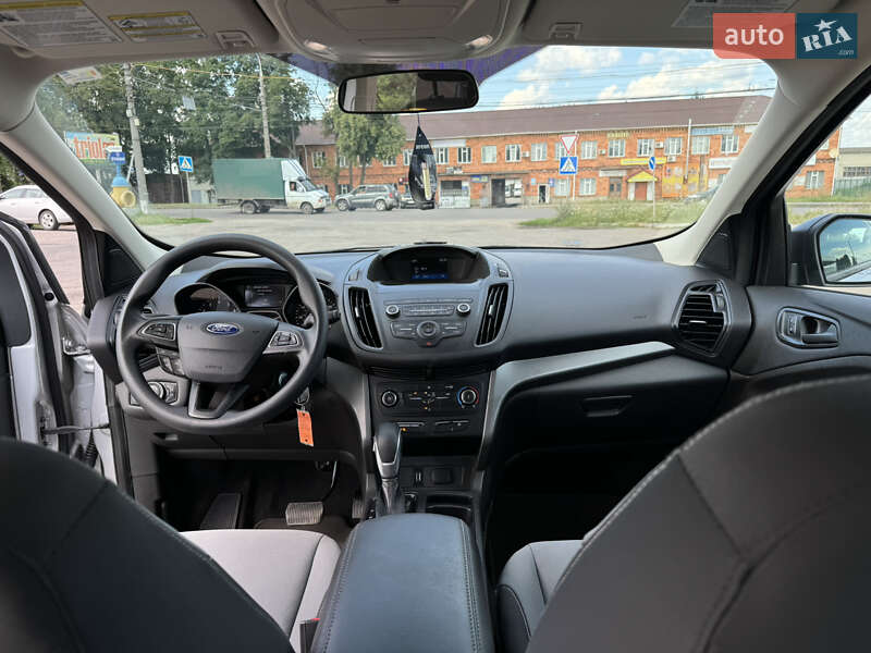 Внедорожник / Кроссовер Ford Escape 2019 в Сумах