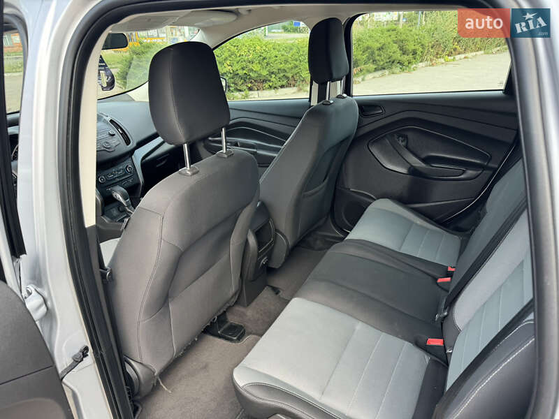 Внедорожник / Кроссовер Ford Escape 2019 в Сумах