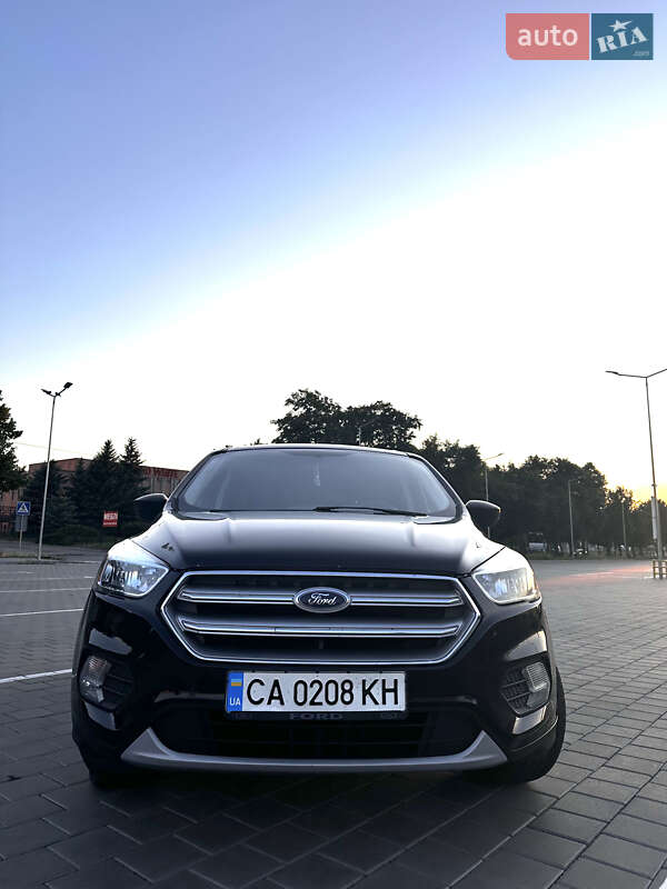 Внедорожник / Кроссовер Ford Escape 2017 в Черкассах фото 3 Внедорожник / Кроссовер Ford Escape 2017 в Черкассах