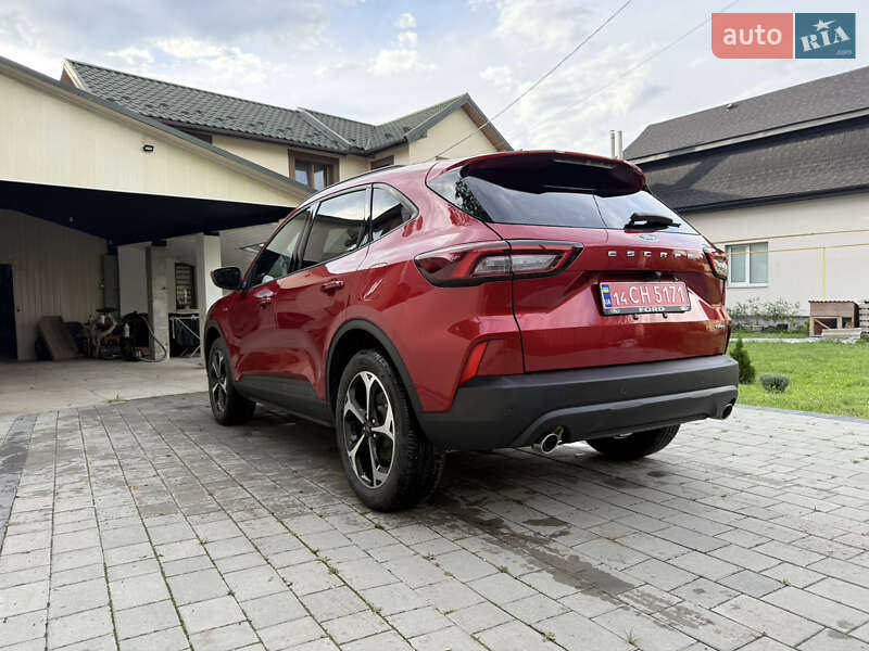 Внедорожник / Кроссовер Ford Escape 2025 в Ивано-Франковске