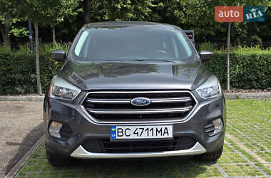 Внедорожник / Кроссовер Ford Escape 2017 в 