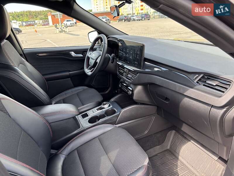 Внедорожник / Кроссовер Ford Escape 2023 в Киеве