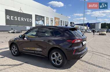 Внедорожник / Кроссовер Ford Escape 2023 в 